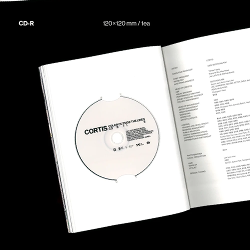 COLOR OUTSIDE THE LINES — zdjęcie