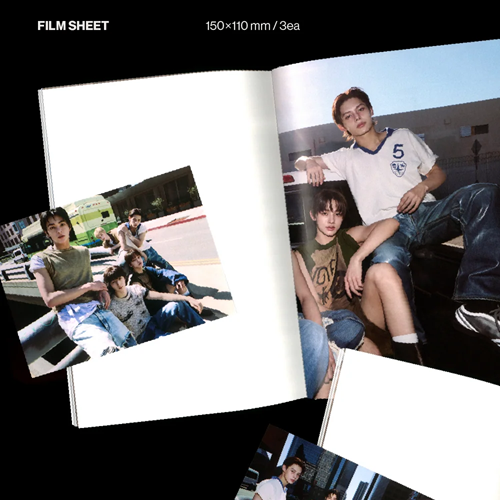 COLOR OUTSIDE THE LINES — zdjęcie