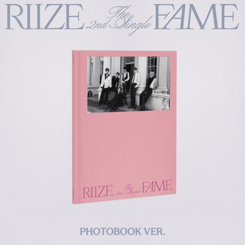 Fame (Photobook ver.)