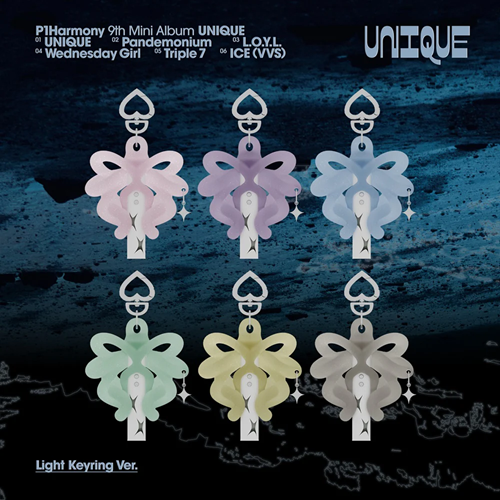 UNIQUE (Light Keyring ver. (Limited Edition))